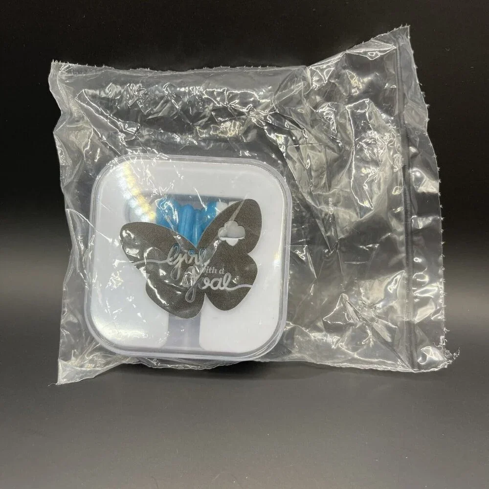 NEW Girl Scout Wired Headphones Ear Buds EARPHONES EARBUDS